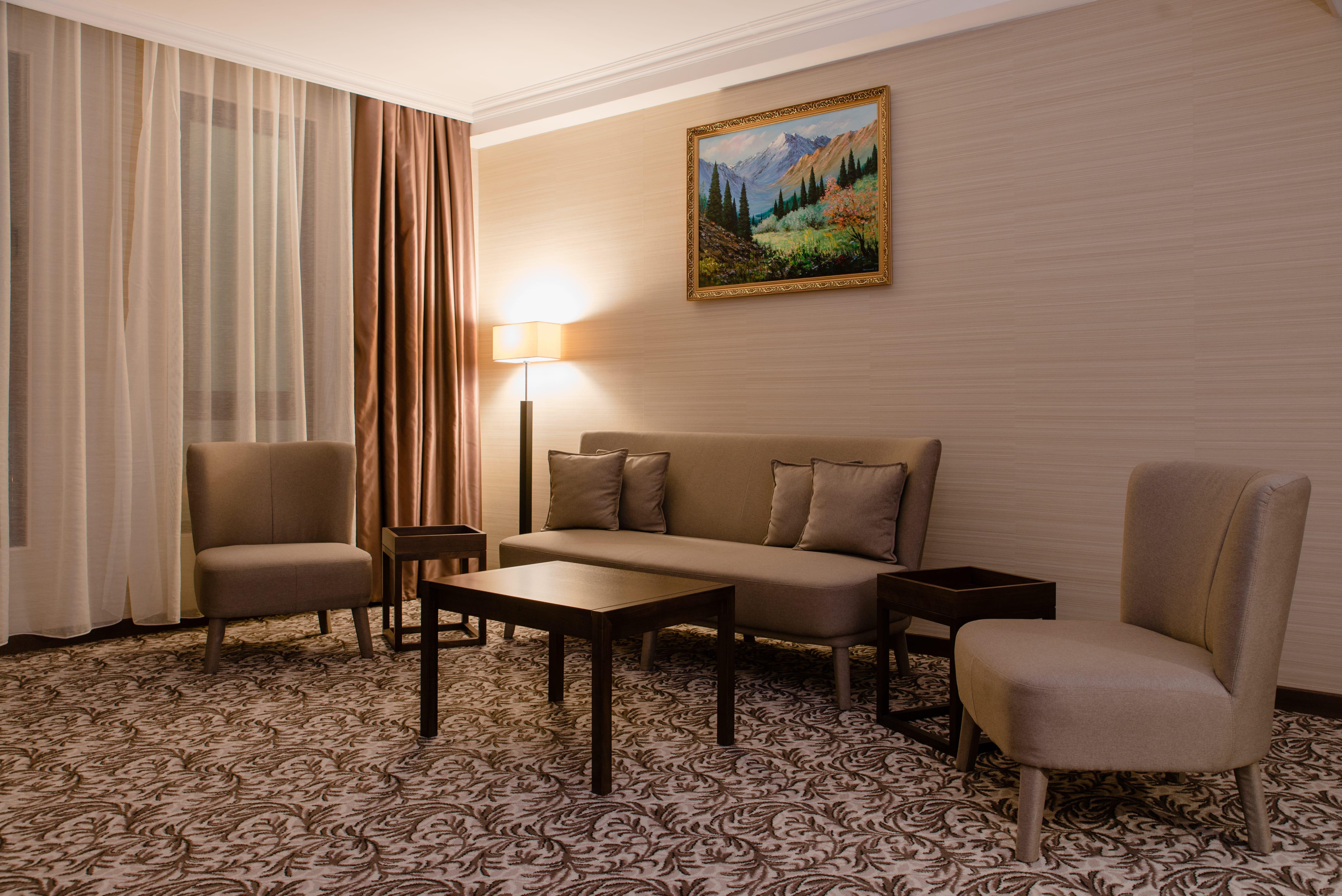 Holiday Inn Aktau By Ihg Eksteriør billede