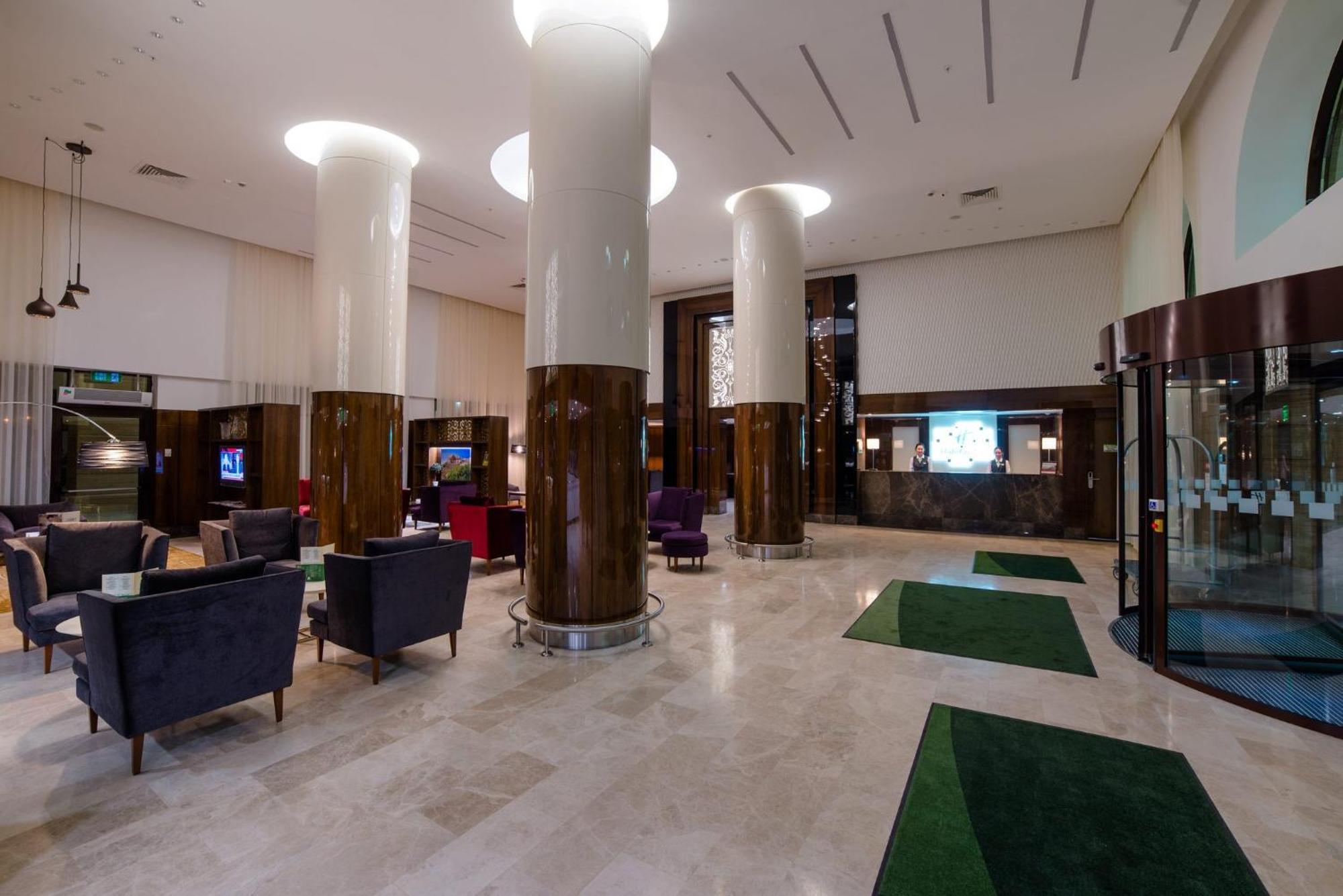 Holiday Inn Aktau By Ihg Eksteriør billede